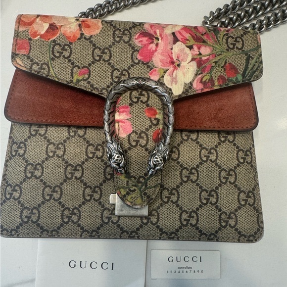 Gucci Dionysus GG Supreme . Small. Shoulder /Crossbody Bag 8”x7”x2” - Picture 14 of 15